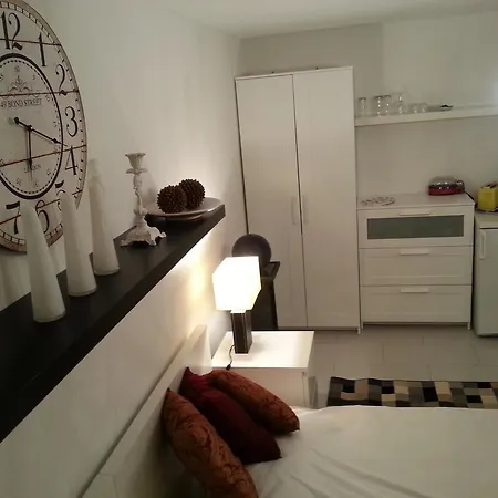 Ferienzimmer Strandnah Souterrain *